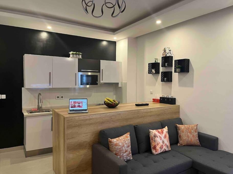 Luxueux Appartements - 2 Pieces Ou 4 Pieces - Quartiers Prises D'Almadies Et Ngor" Dakar Eksteriør bilde