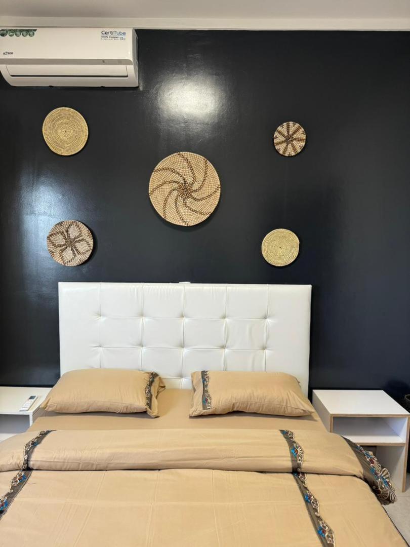 Luxueux Appartements - 2 Pieces Ou 4 Pieces - Quartiers Prises D'Almadies Et Ngor" Dakar Eksteriør bilde